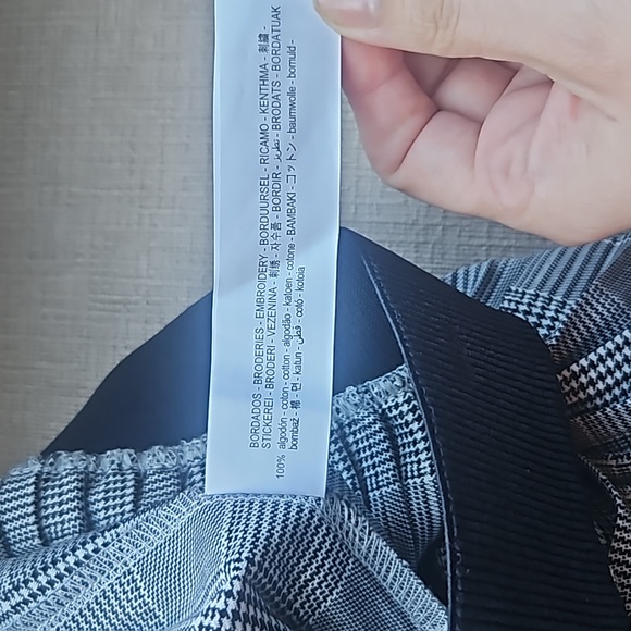 Zara pleated floral embroidery skirt - Picture 4 of 6